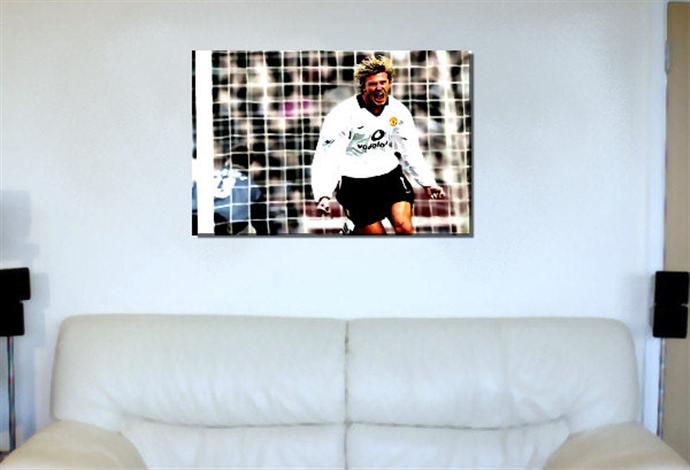 Depiction of beckham1 on a drawing room wall.