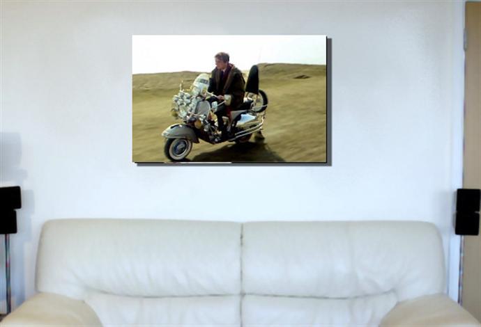 Depiction of quad10 on a drawing room wall.