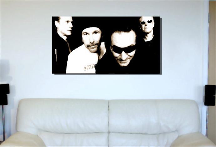 Depiction of u21 on a drawing room wall.